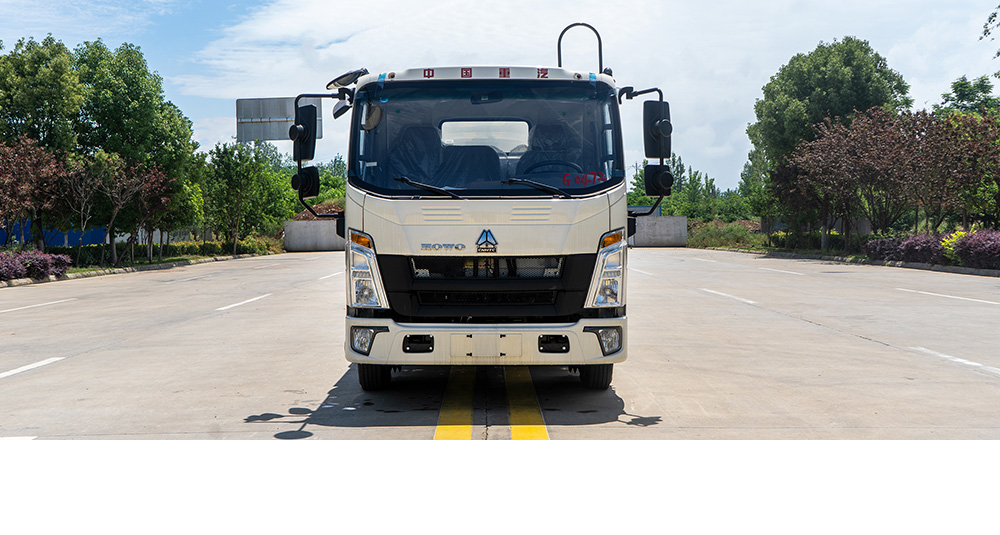 重汽豪曼多功能抑尘车