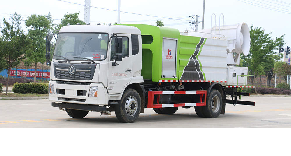 东风天锦多功能抑尘车