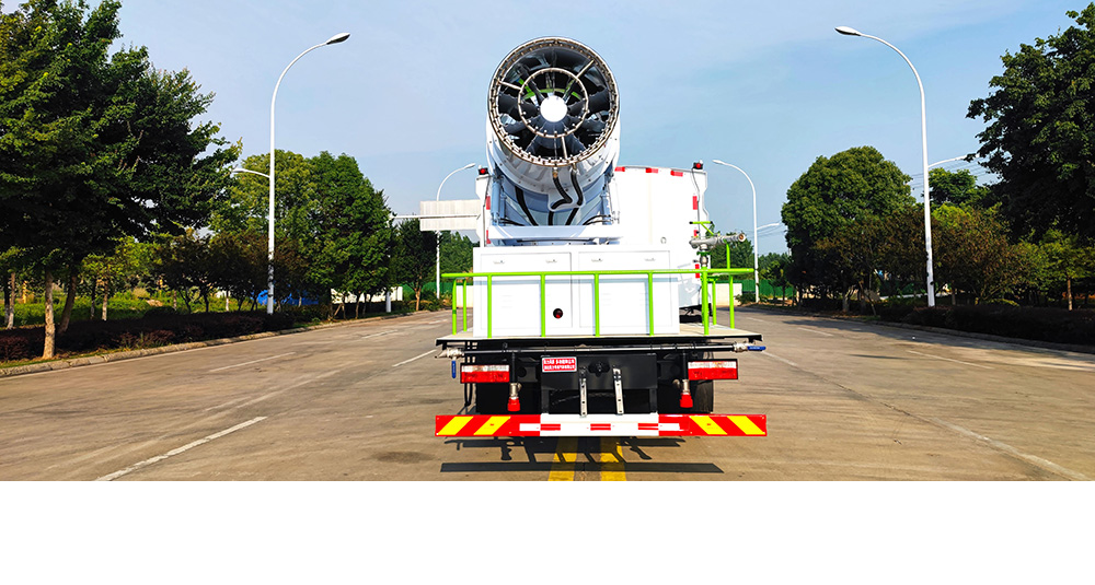 东风D9多功能抑尘车