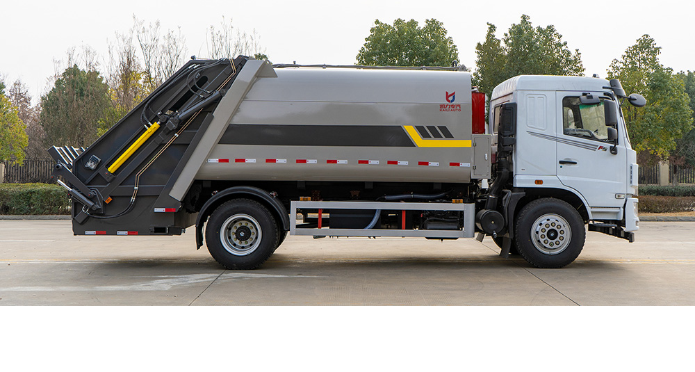 华神F5压缩式垃圾车