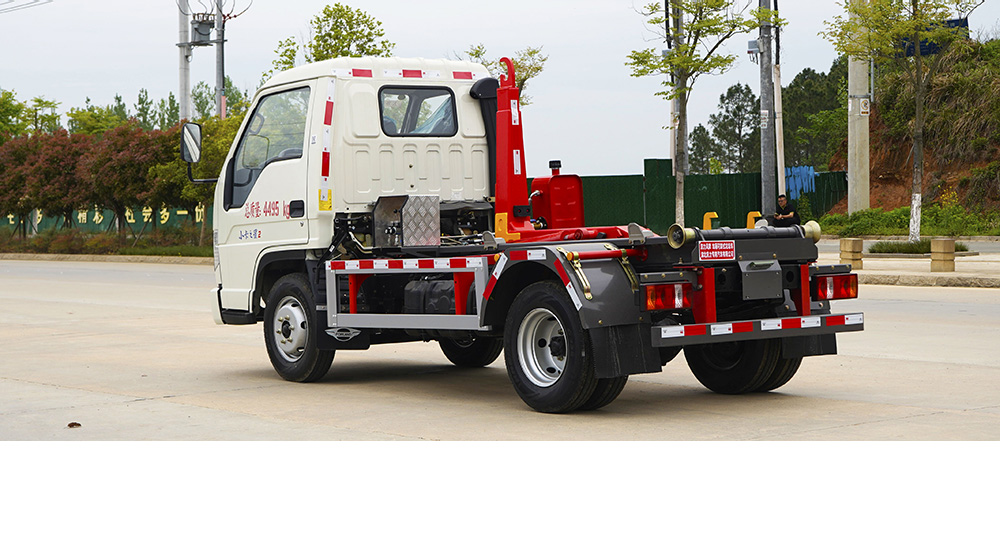 小卡之星2柴油3方车厢可卸式垃圾车