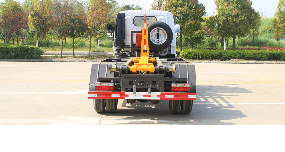 小福瑞卡5方车厢可卸式垃圾车