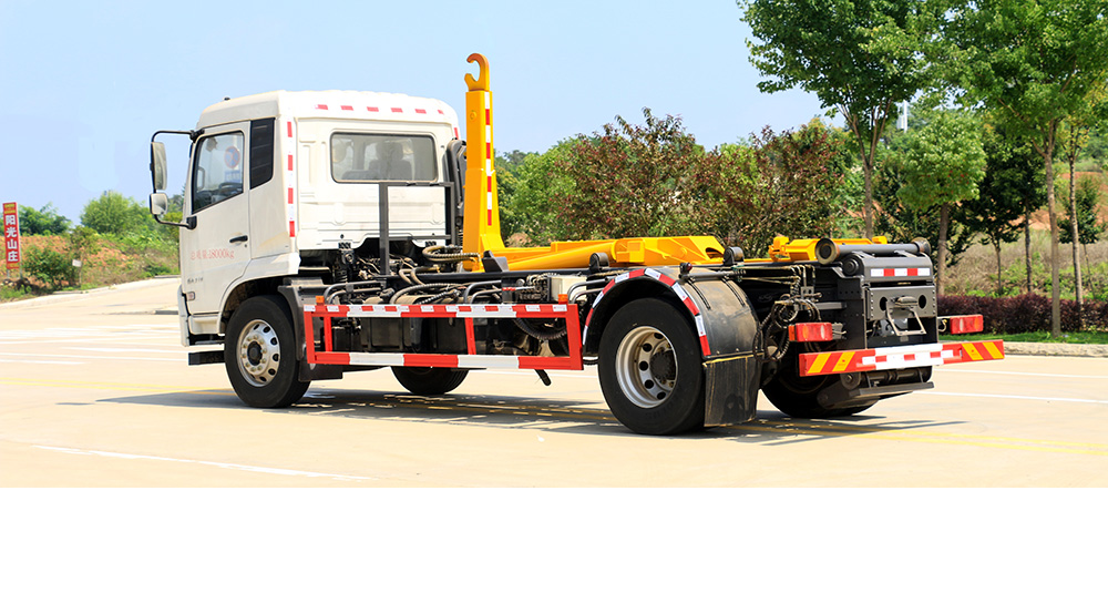 东风天锦车厢可卸式垃圾车