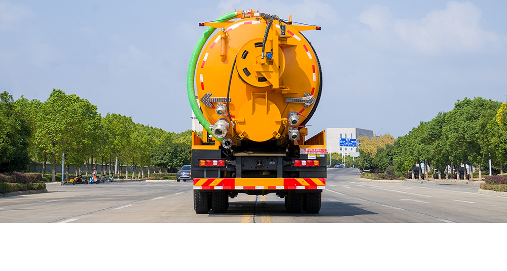 陕汽德龙前四后八清洗吸污车