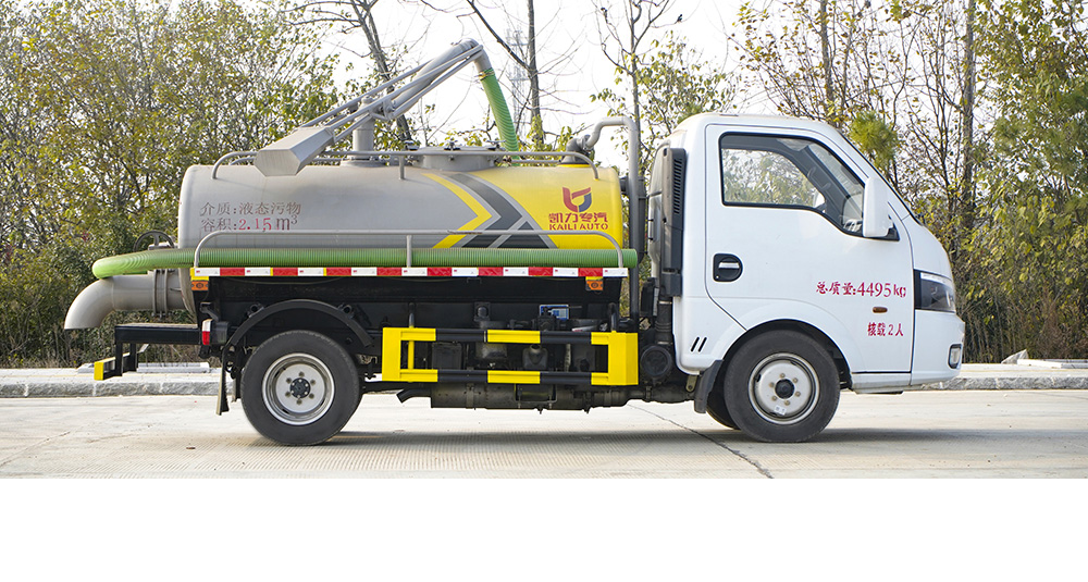 东风途逸吸粪车