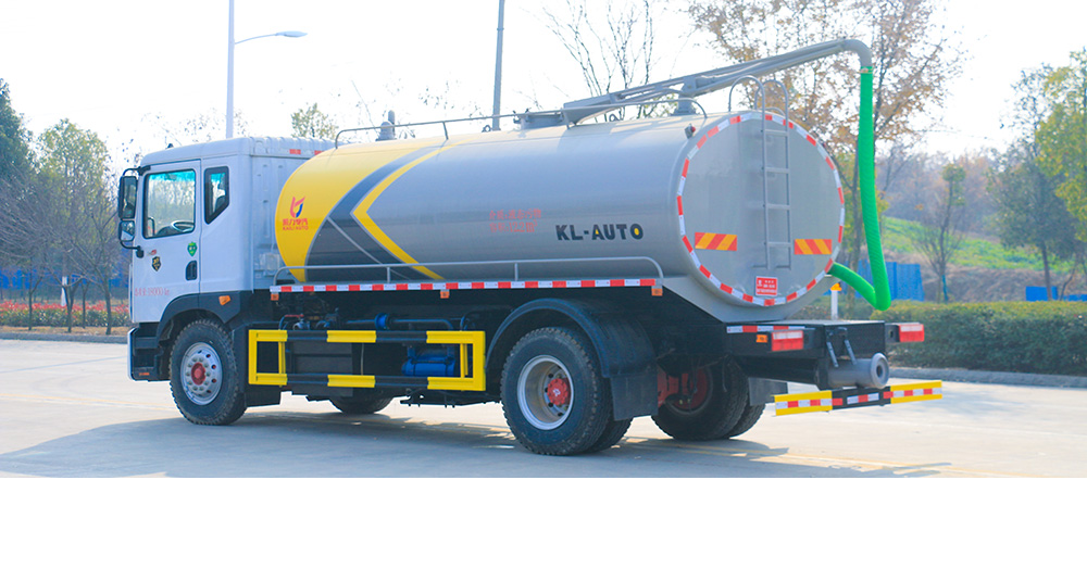 东风D9吸粪车