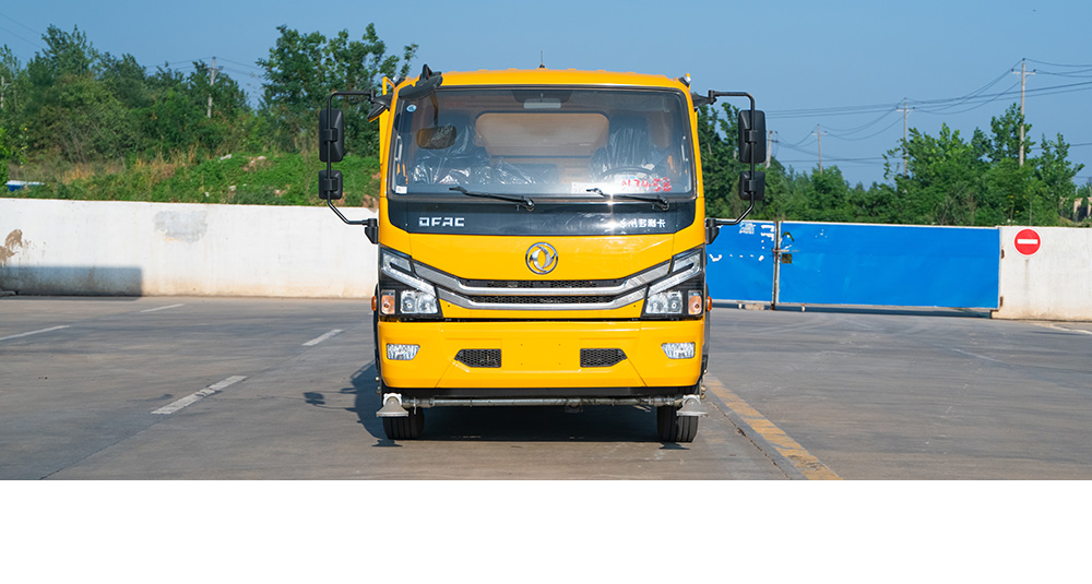 东风多利卡高压清洗车