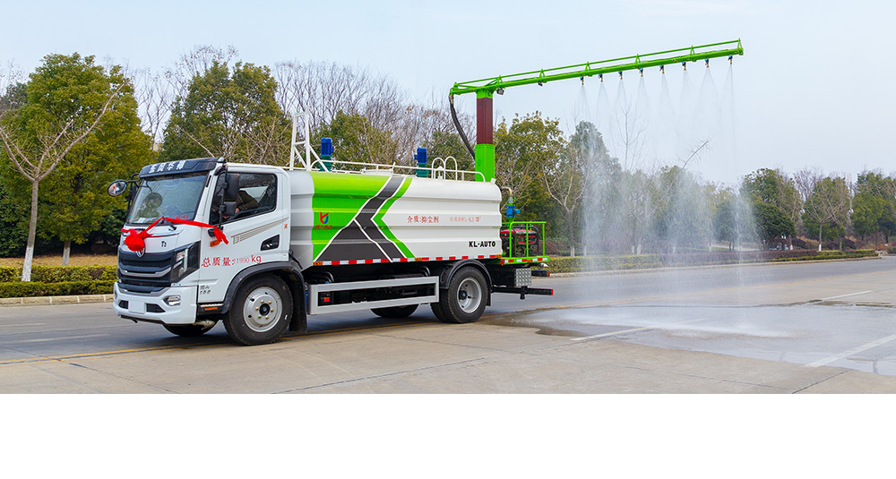 东风华神T3铁路抑尘车