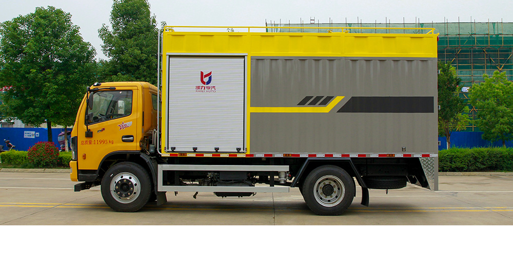 东风多利卡污水处理车