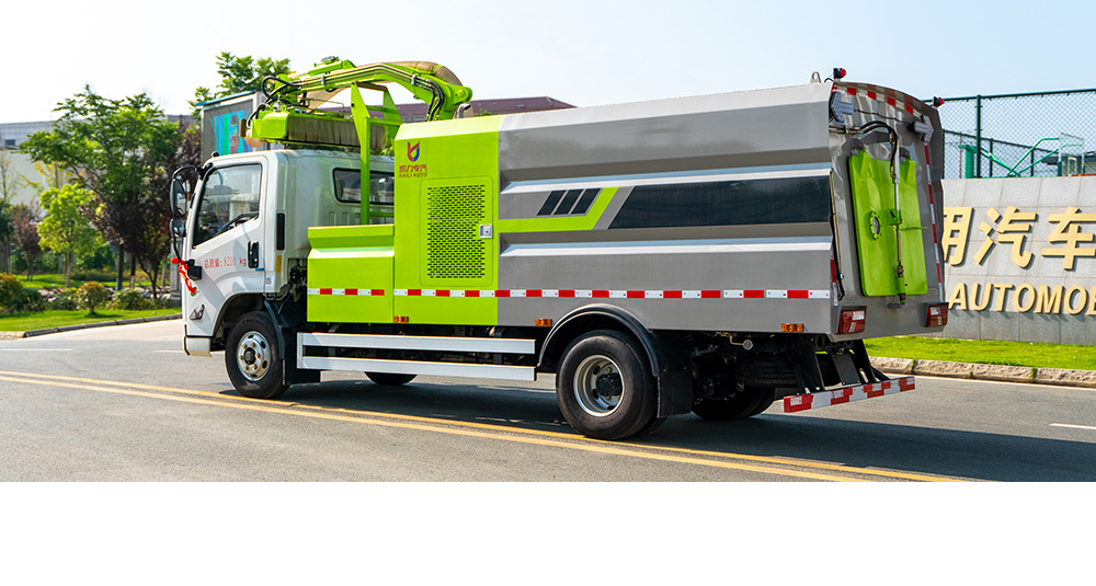 江铃凯锐绿篱修剪车