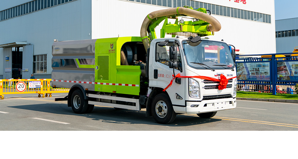 江铃凯锐绿篱修剪车