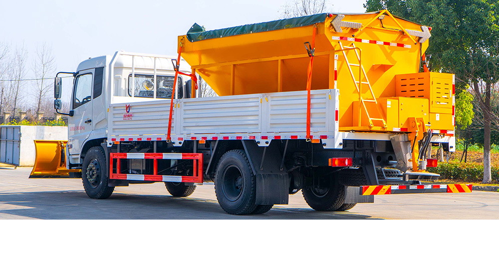 东风天锦除雪车