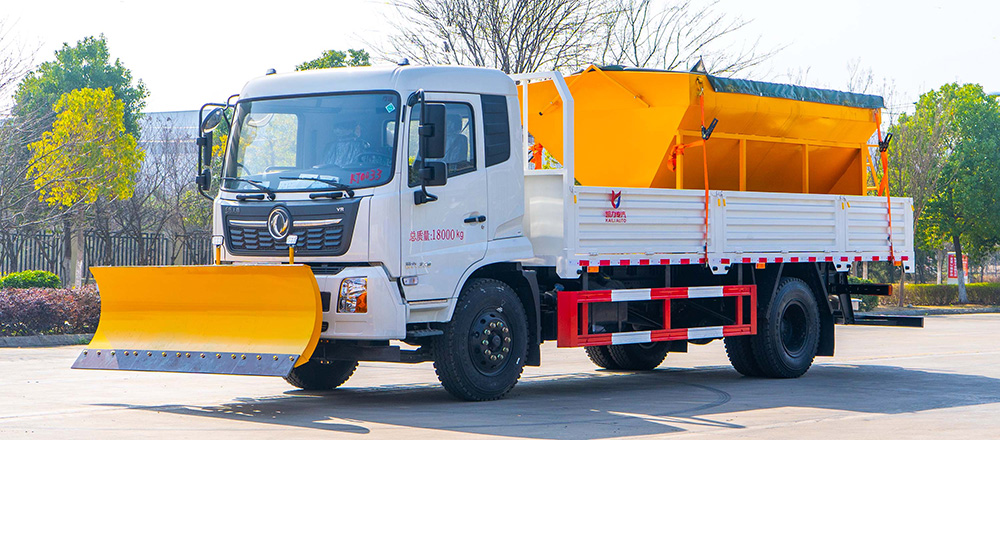 东风天锦除雪车