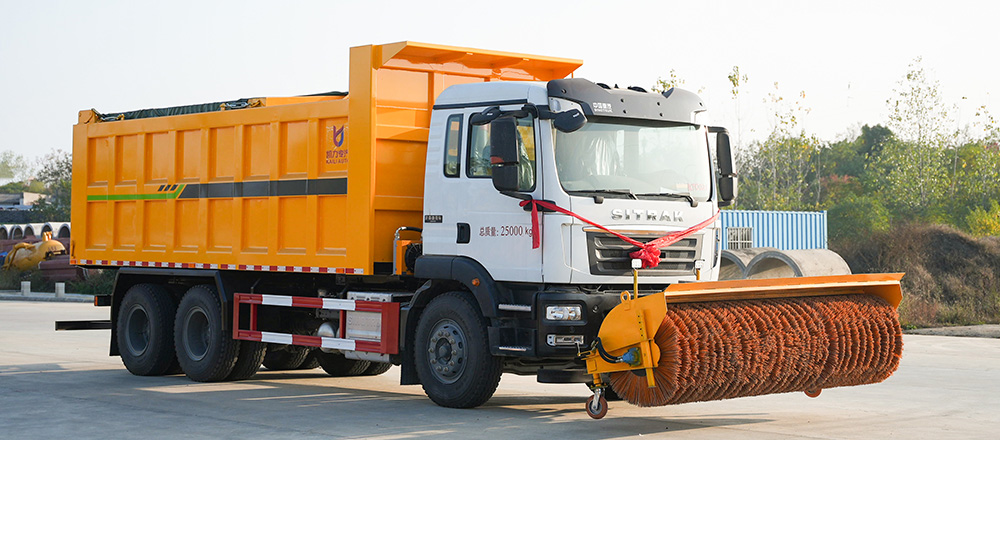 重汽后双桥除雪车