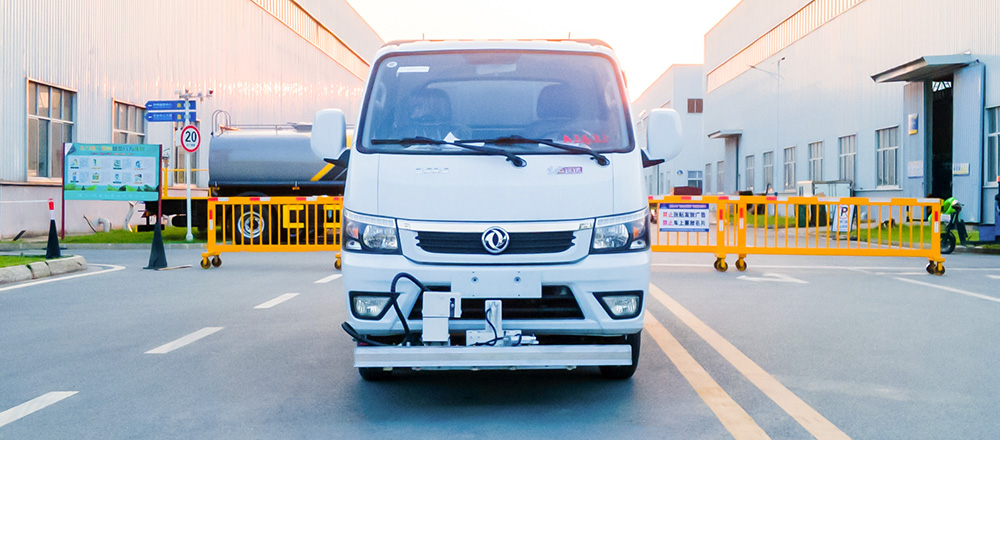 途逸路面养护车