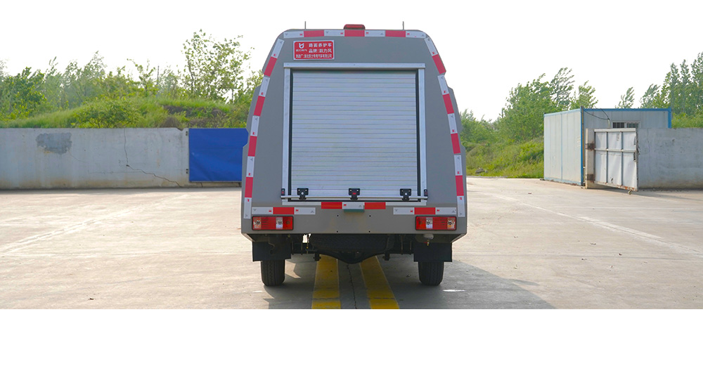 长安路面养护车