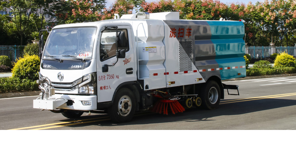 东风小多利卡洗扫车