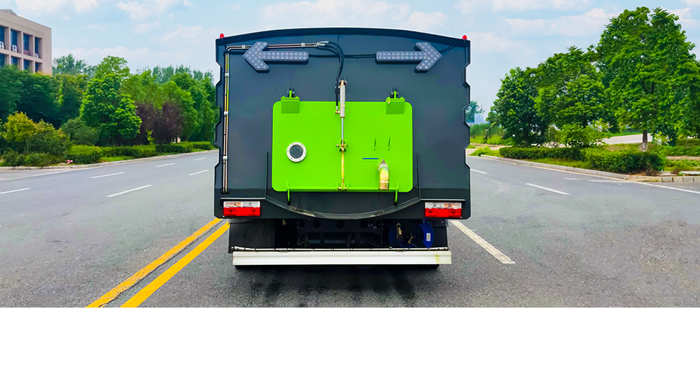 东风大多利卡洗扫车