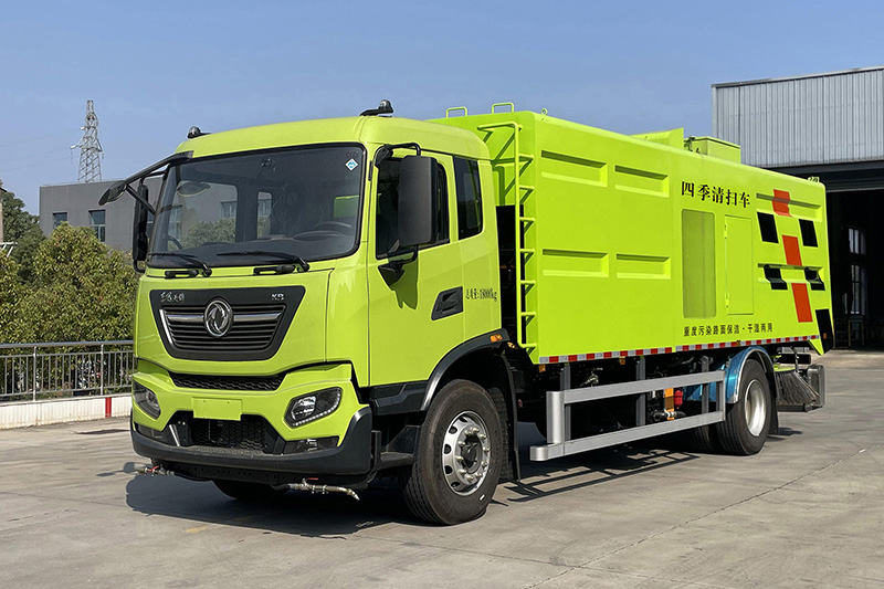 东风天锦纯电动干湿两用清扫车